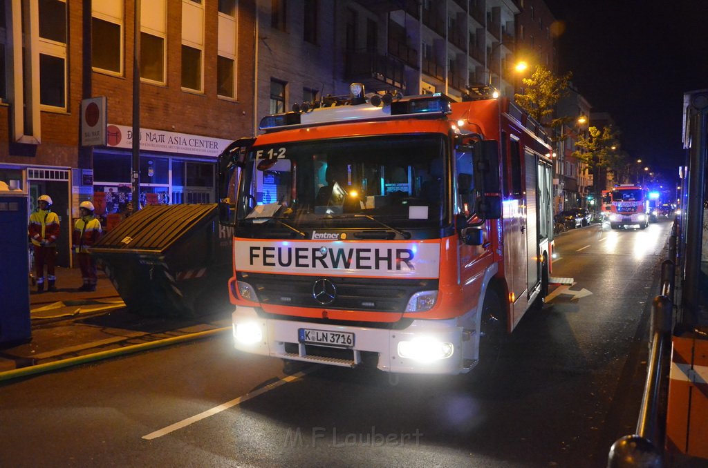 Feuer 2 Koeln Neustadt Sued Aachenerstr P08.JPG - Miklos Laubert